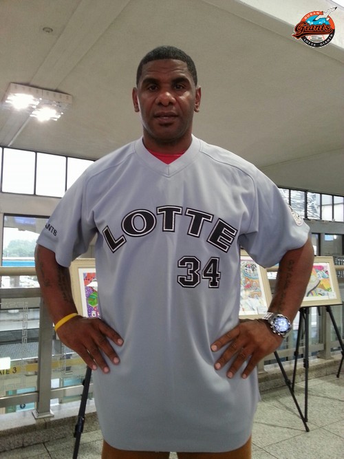 펠릭스 호세 입국